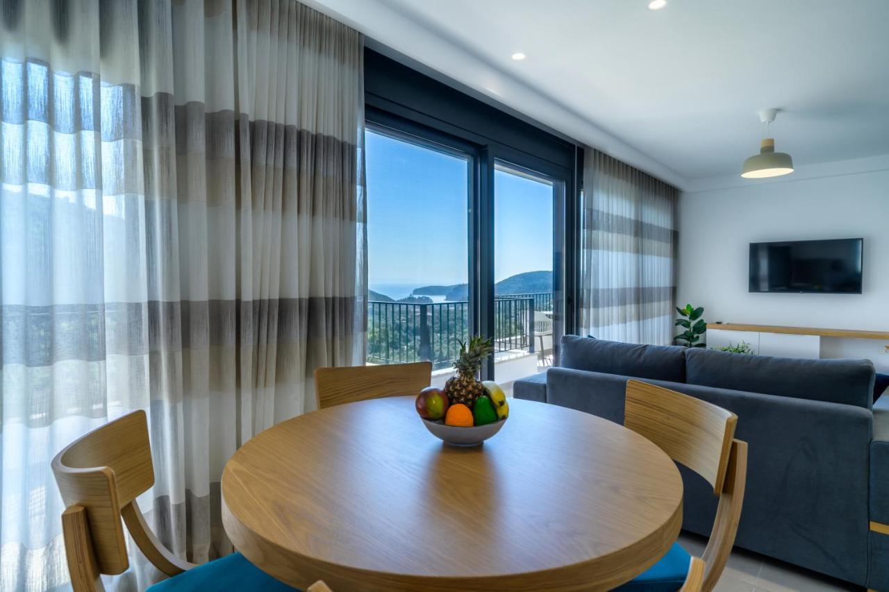 Suites Of Happiness Parga Exteriér fotografie