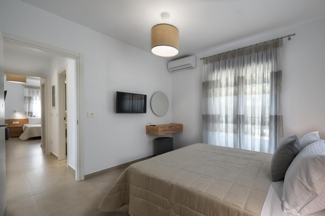 Suites Of Happiness Parga Exteriér fotografie