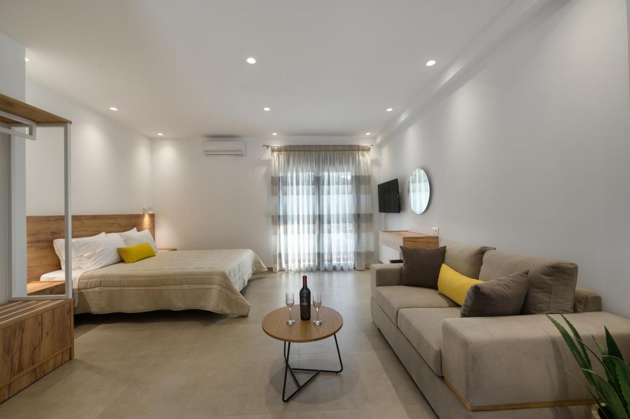 Suites Of Happiness Parga Exteriér fotografie